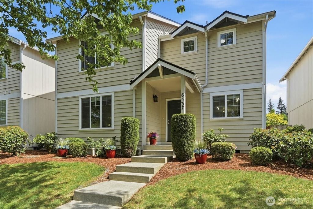 6537 Compton Boulevard SE, Lacey, WA 98513