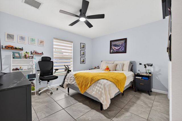 900 SW 12th Street, Belle Glade, FL 33430