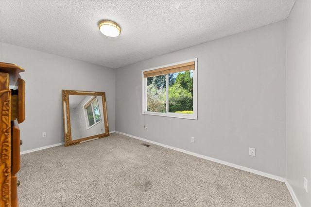 6505 N Elizabeth St, Spokane, WA 99208