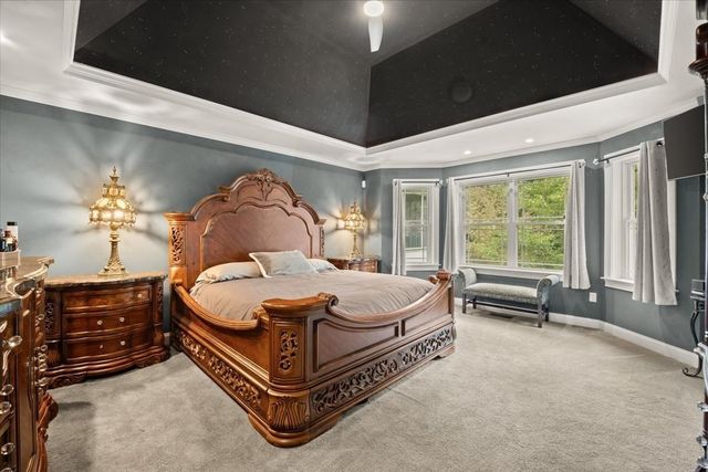 10 Anderson Way, Lakeville, MA 02347