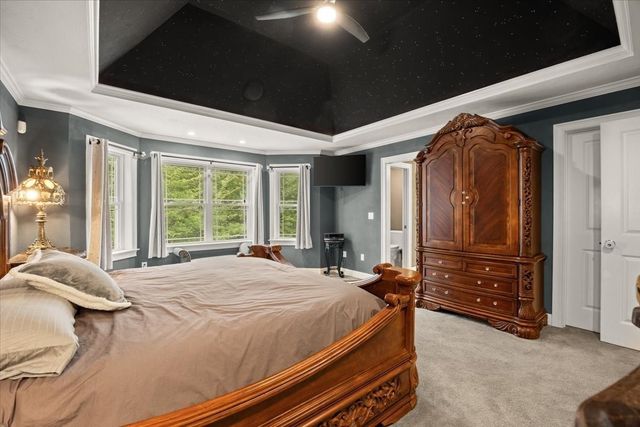 10 Anderson Way, Lakeville, MA 02347
