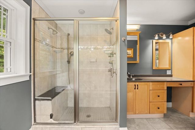 10 Anderson Way, Lakeville, MA 02347