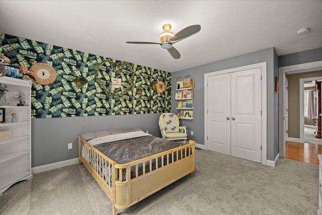 10 Anderson Way, Lakeville, MA 02347