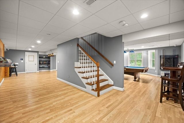10 Anderson Way, Lakeville, MA 02347
