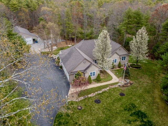 10 Anderson Way, Lakeville, MA 02347
