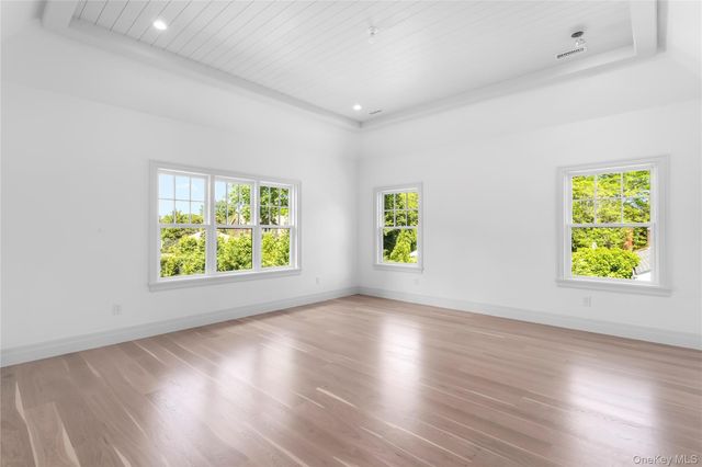 152 South Road, Westhampton, NY 11977