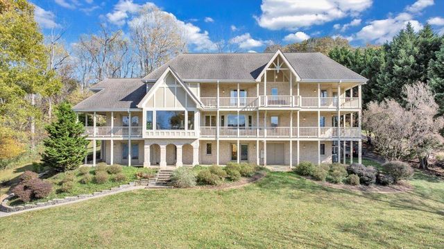 6641 Horseshoe Bend RD, Goodview, VA 24095