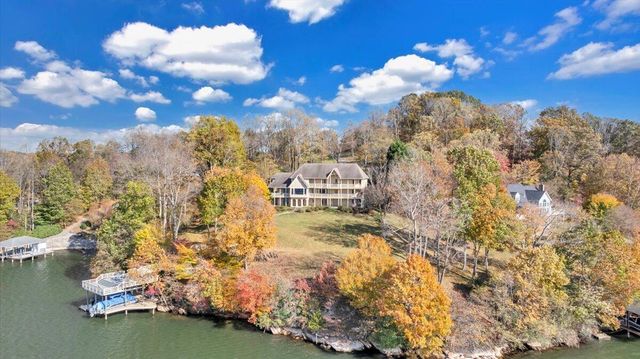 6641 Horseshoe Bend RD, Goodview, VA 24095