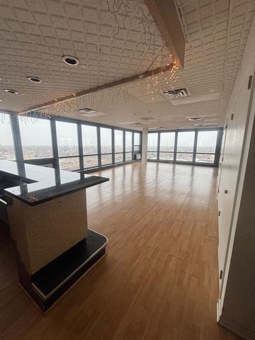 7234 W North Avenue 1005, Elmwood Park, IL 60707