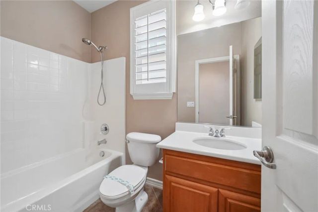 15590 Syracuse Lane, Fontana, CA 92336