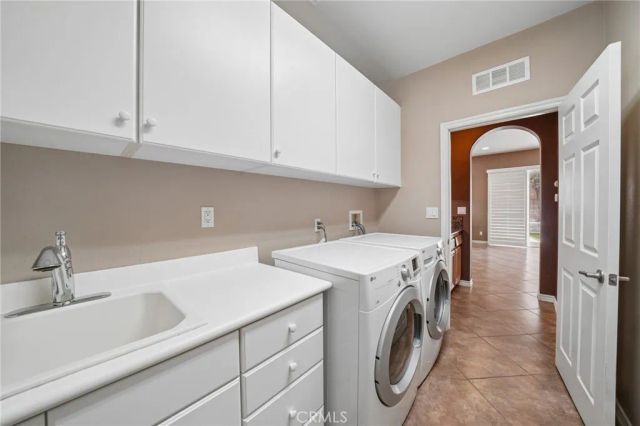 15590 Syracuse Lane, Fontana, CA 92336