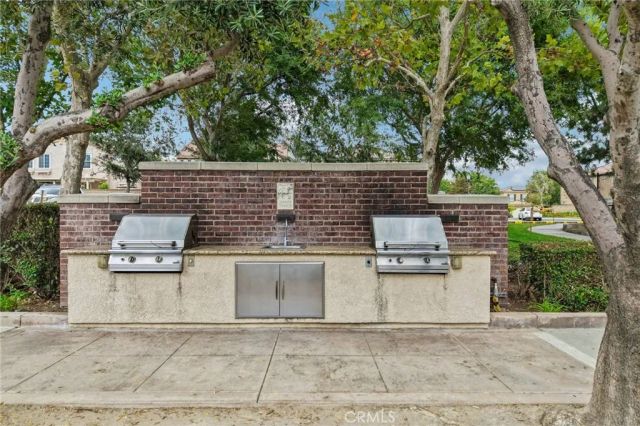 15590 Syracuse Lane, Fontana, CA 92336