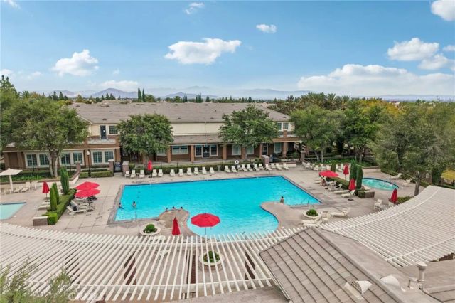 15590 Syracuse Lane, Fontana, CA 92336