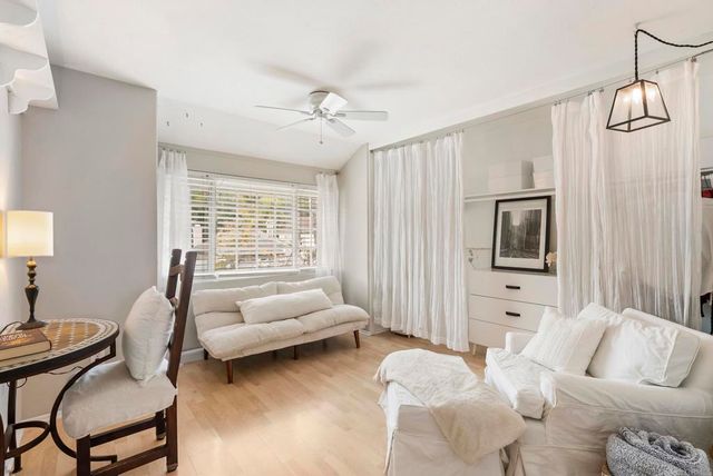 6828 Caminito Sueno, Carlsbad, CA 92009