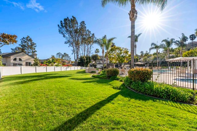 6828 Caminito Sueno, Carlsbad, CA 92009