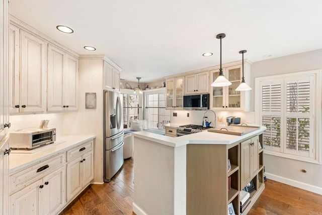 6828 Caminito Sueno, Carlsbad, CA 92009