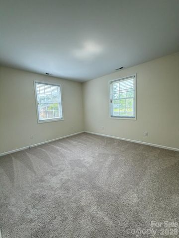 917 W Pine Street, Blacksburg, SC 29702