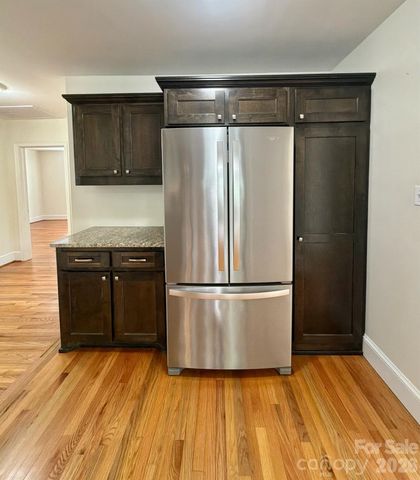 917 W Pine Street, Blacksburg, SC 29702