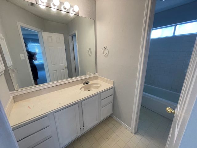 728 Fawn Valley Drive, Allen, TX 75002