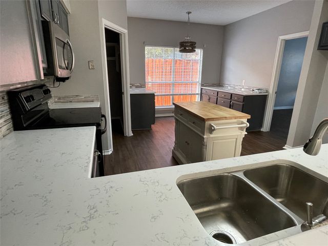 728 Fawn Valley Drive, Allen, TX 75002