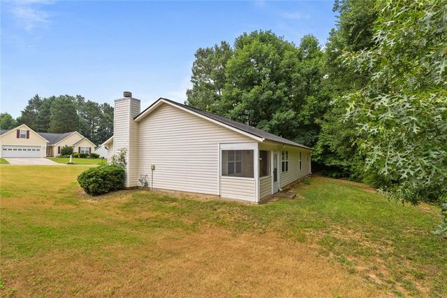 2510 Ft Daniels Drive NE, Dacula, GA 30019