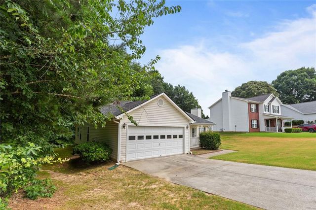 2510 Ft Daniels Drive NE, Dacula, GA 30019