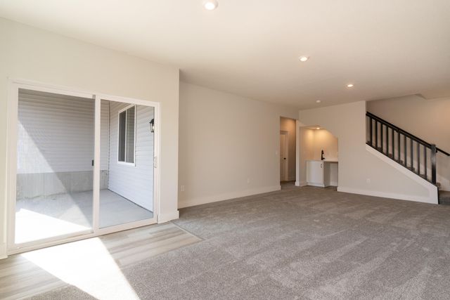 2145 Ridgeline Drive, Hebron, KY 41048