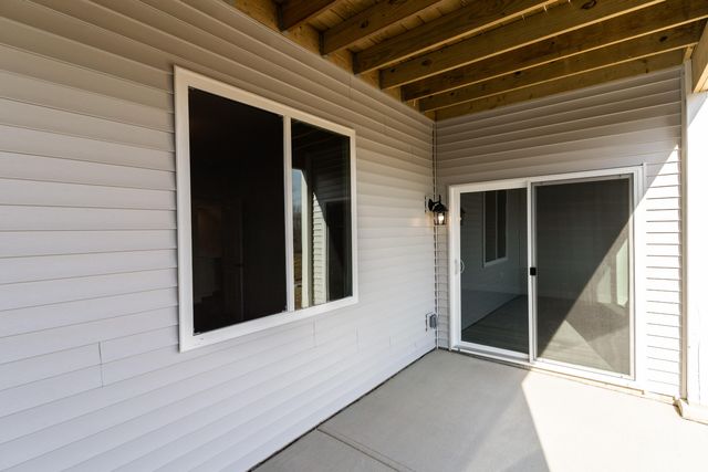 2145 Ridgeline Drive, Hebron, KY 41048