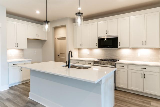 2145 Ridgeline Drive, Hebron, KY 41048