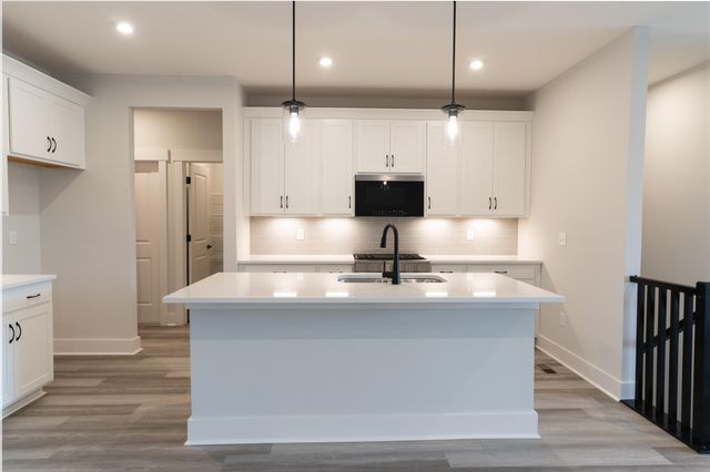 2145 Ridgeline Drive, Hebron, KY 41048