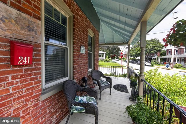 241 WASHINGTON AVE, Downingtown, PA 19335