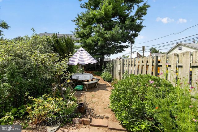 241 WASHINGTON AVE, Downingtown, PA 19335