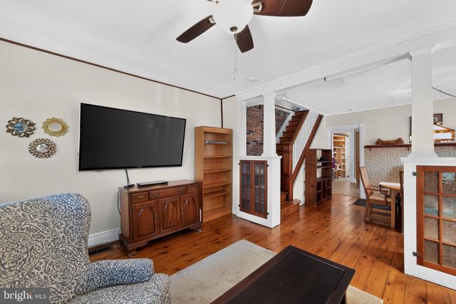 241 WASHINGTON AVE, Downingtown, PA 19335