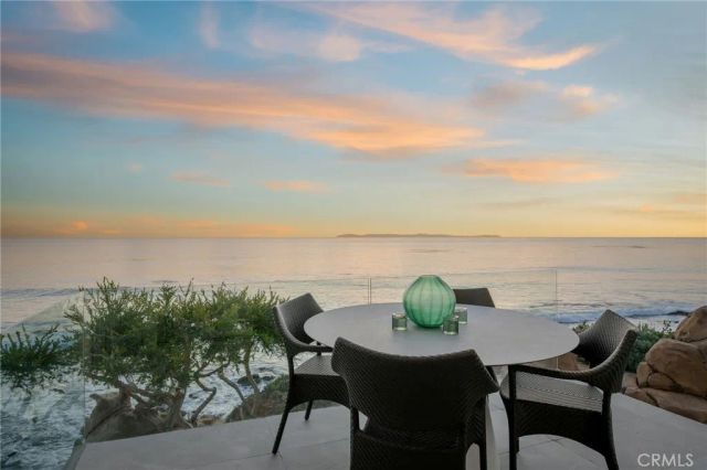 1715 Ocean Way, Laguna Beach, CA 92651