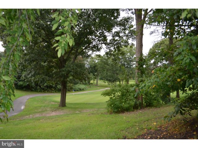 302 DORAL, Blackwood, NJ 08012