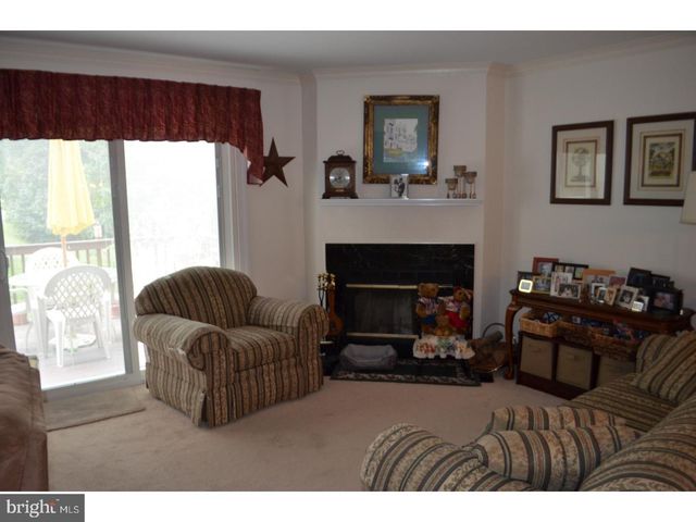 302 DORAL, Blackwood, NJ 08012