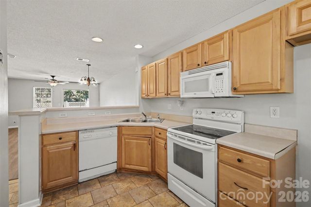 2962 Caldwell Ridge Parkway, Charlotte, NC 28213