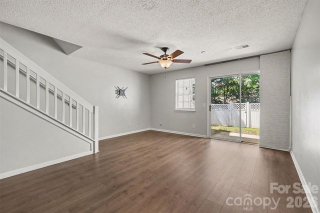 2962 Caldwell Ridge Parkway, Charlotte, NC 28213