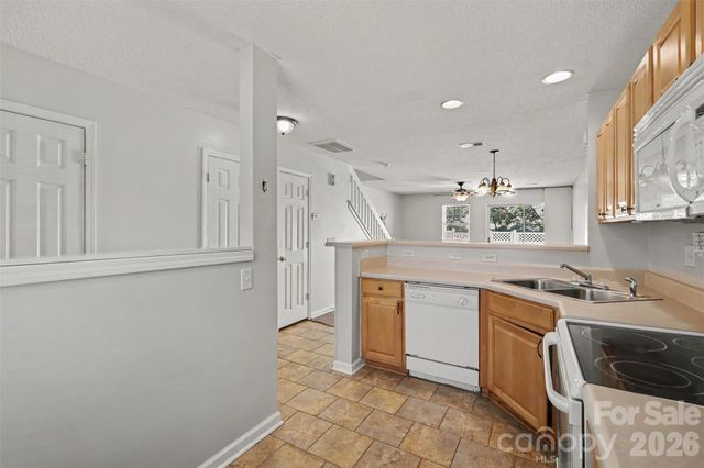2962 Caldwell Ridge Parkway, Charlotte, NC 28213