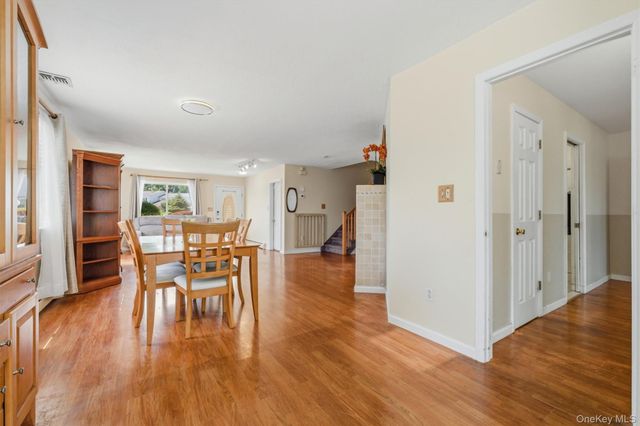 400 Plover Court, New Windsor, NY 12553
