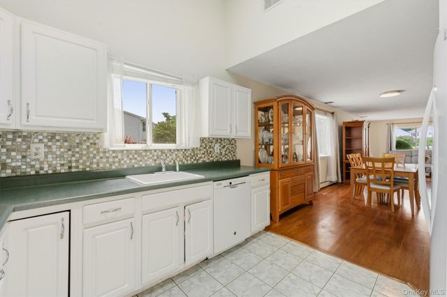 400 Plover Court, New Windsor, NY 12553