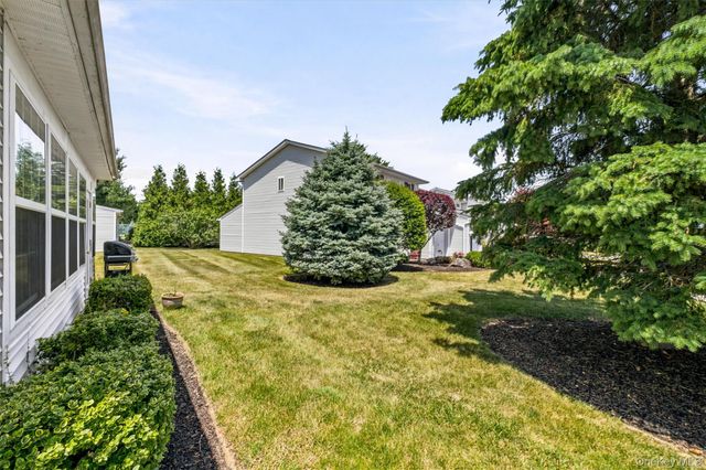 400 Plover Court, New Windsor, NY 12553