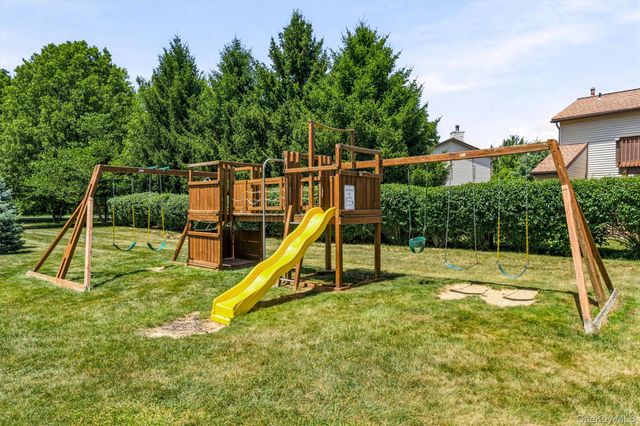 400 Plover Court, New Windsor, NY 12553