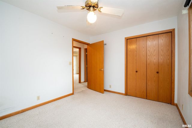 2919 W ROHMANN Avenue, West Peoria, IL 61604