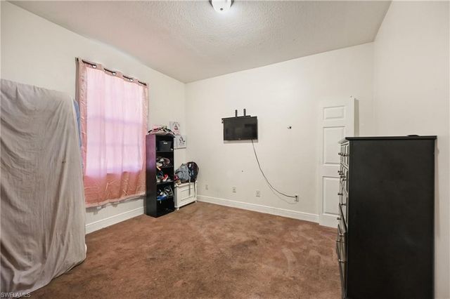 1896 Weldon AVE, Lehigh Acres, FL 33972