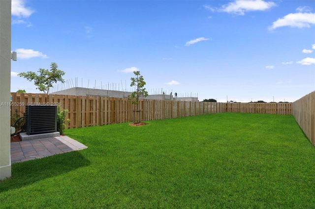 27319 SW 133rd Path, Homestead, FL 33032