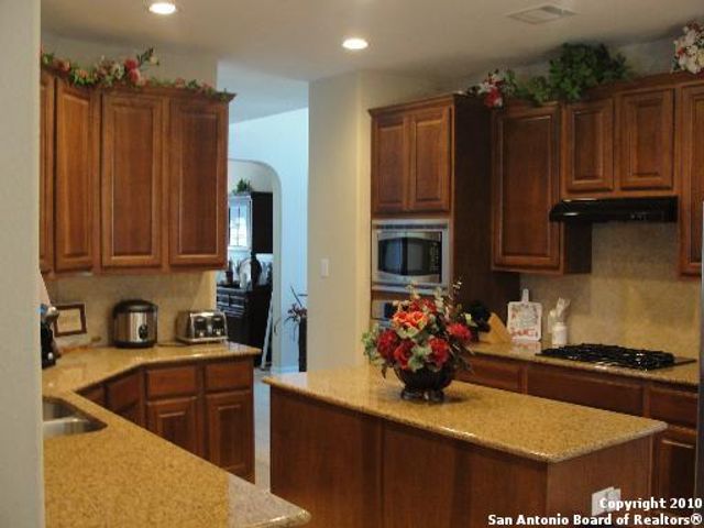 3106 Limestone Trail, San Antonio, TX 78253