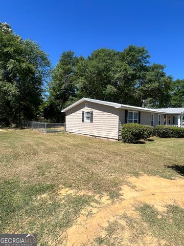 748 Old Toomsboro Road, Dublin, GA 31021