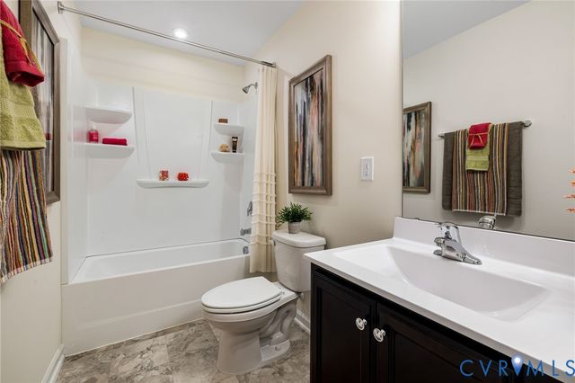 10370 Qualla Trace Dr, Chesterfield, VA 23832