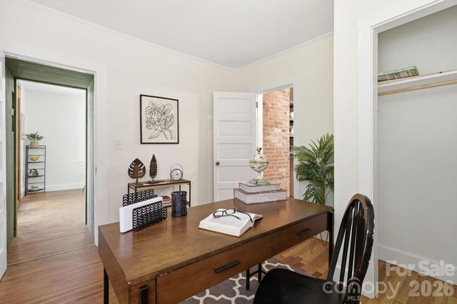 86 Annandale Avenue, Asheville, NC 28801